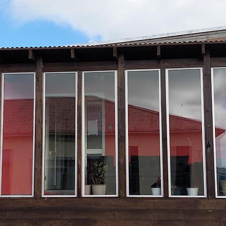 The Red House Near The Sea Apartment Njarthvik Room photo